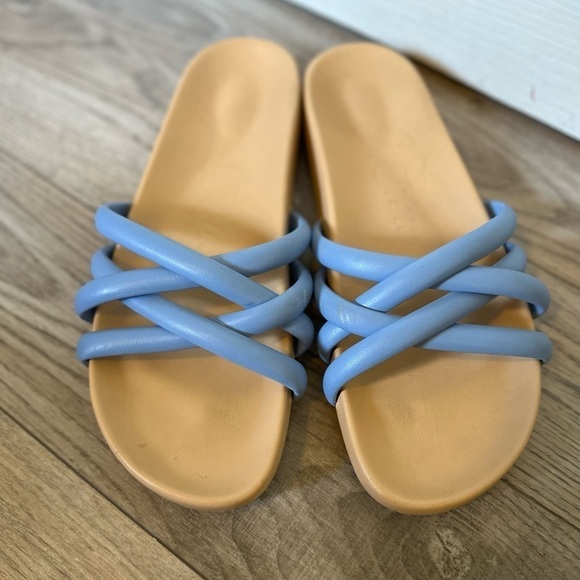 J. Crew Pacific Strap Cushy Sandals - Picture 2 of 5